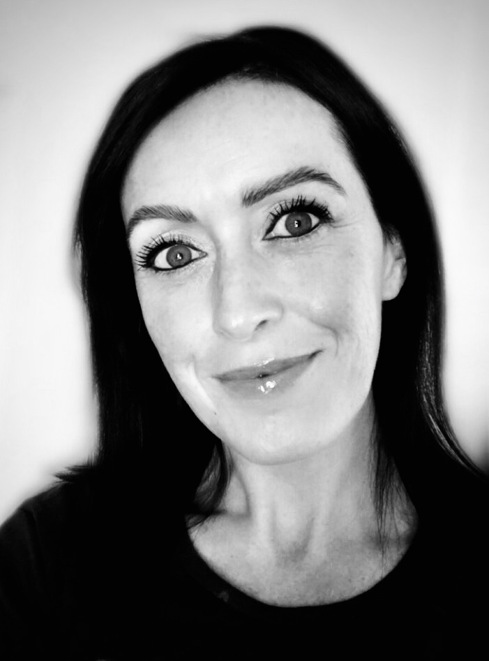 Maria Whiting, Dublin based makeup artist for fashion, commercial and bridal work